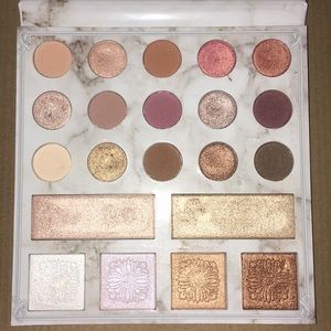 BH Cosmetics Carli Bybel deluxe edition palette